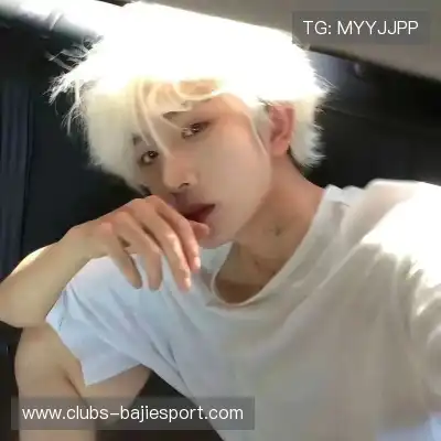 滑凤默